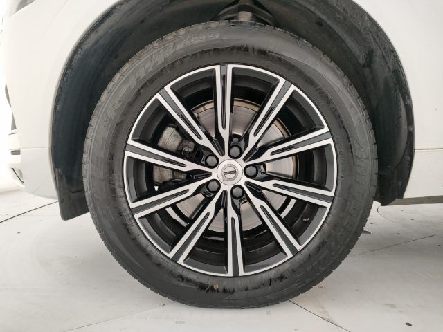 VOLVO XC60 usata, con Fari LED