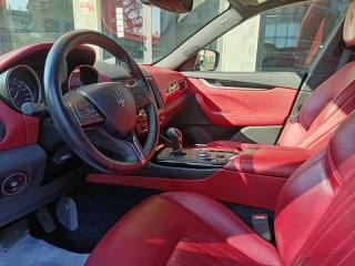 MASERATI Levante usata, con Autoradio