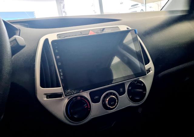 HYUNDAI i20 usata, con Airbag Passeggero