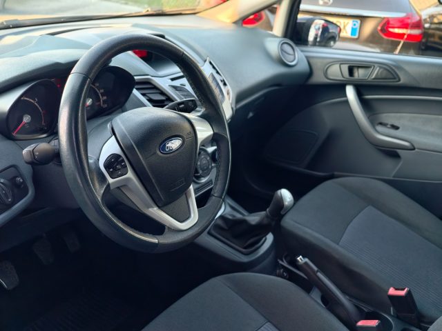 FORD Fiesta usata, con Boardcomputer