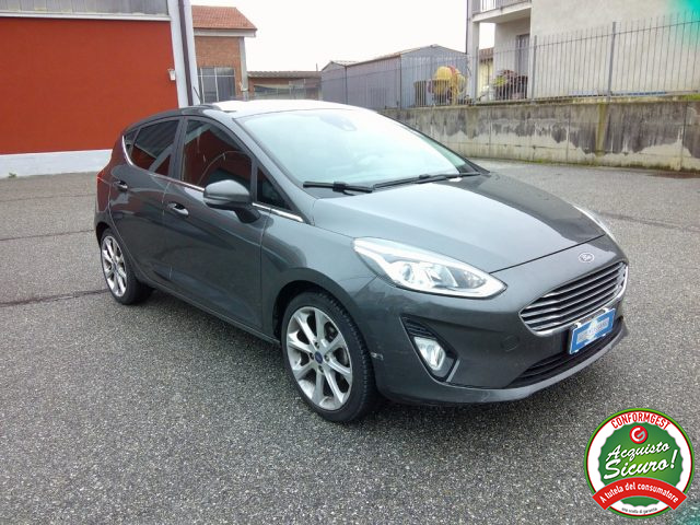 FORD Fiesta usata, con Controllo trazione