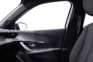 PEUGEOT 2008 usata, con Fari LED