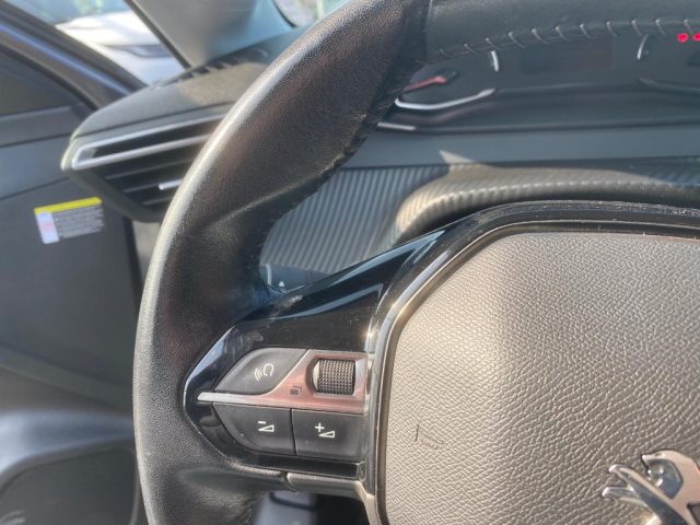 PEUGEOT 208 usata, con Climatizzatore