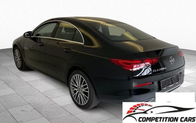 MERCEDES-BENZ CLA 200 usata, con Airbag laterali