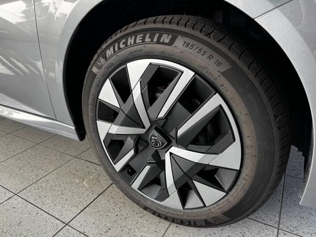 PEUGEOT 208 usata, con Autoradio
