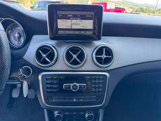 MERCEDES-BENZ CLA 200 usata, con ESP