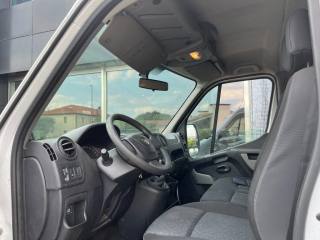 OPEL Movano usata, con Autoradio