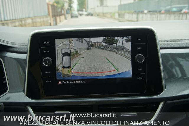VOLKSWAGEN T-Roc usata 15