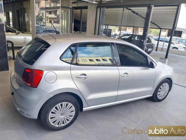 VOLKSWAGEN Polo usata, con Autoradio