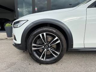 VOLVO V90 Cross Country usata, con Cruise Control