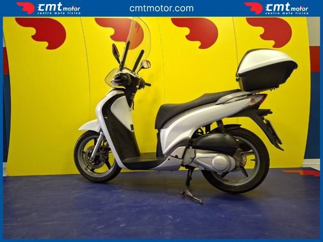 HONDA SH 150 usata 7