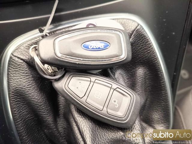 FORD C-Max usata, con Sedile posteriore sdoppiato