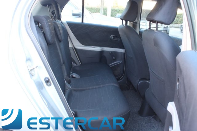 TOYOTA Yaris usata, con Chiusura centralizzata telecomandata