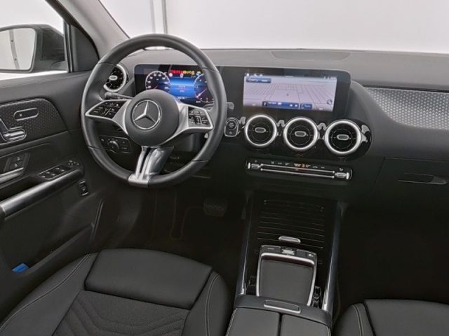 MERCEDES-BENZ GLA 220 usata, con Airbag Passeggero