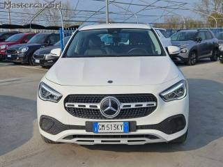 MERCEDES-BENZ GLA 180 usata, con Alzacristalli elettrici