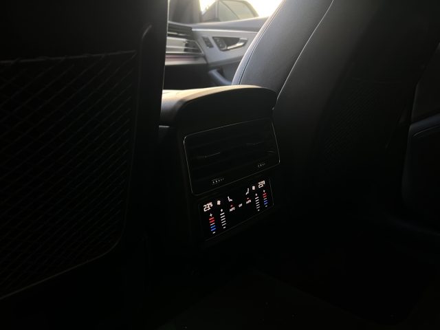 AUDI Q8 usata, con Touch screen