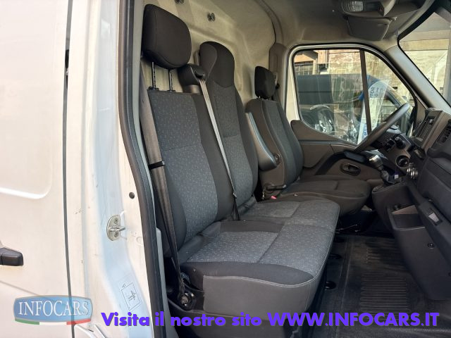 OPEL Movano usata, con Climatizzatore