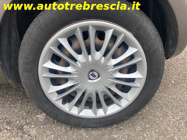 LANCIA Ypsilon usata 15