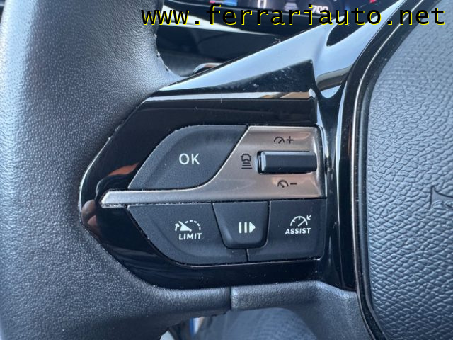 PEUGEOT 308 usata, con Interni in pelle