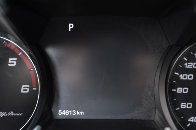 ALFA ROMEO Giulia usata, con Volante multifunzione