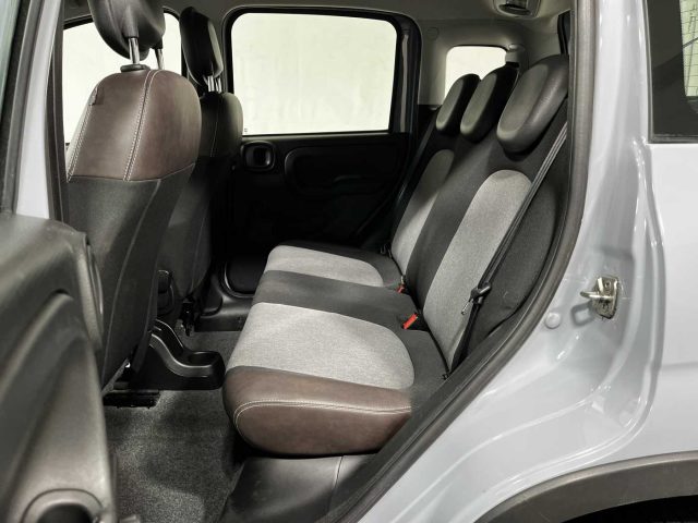 FIAT Panda Cross usata, con Fendinebbia