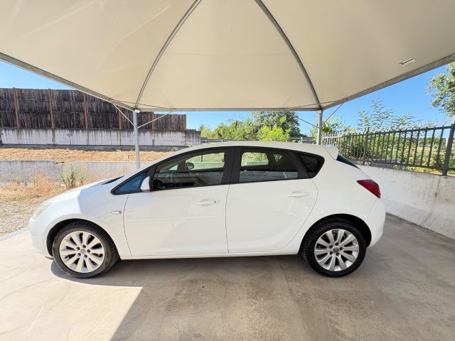 OPEL Astra usata, con Boardcomputer