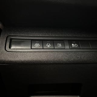 PEUGEOT 3008 usata, con Controllo elettronico della corsia