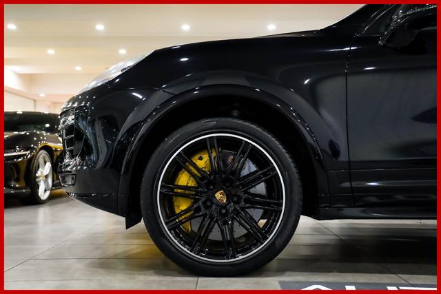 PORSCHE Cayenne usata, con Fari Xenon
