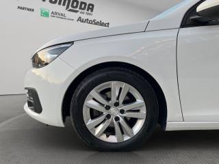 PEUGEOT 308 usata, con Specchietti laterali elettrici