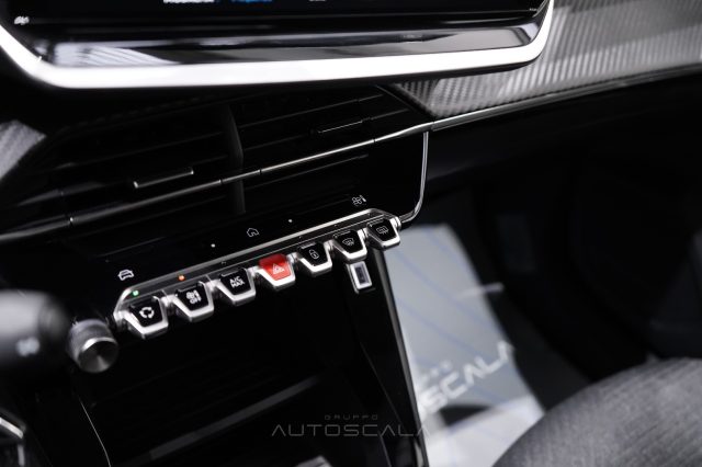 PEUGEOT 208 usata, con Fari LED
