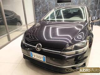 VOLKSWAGEN Golf usata, con Airbag