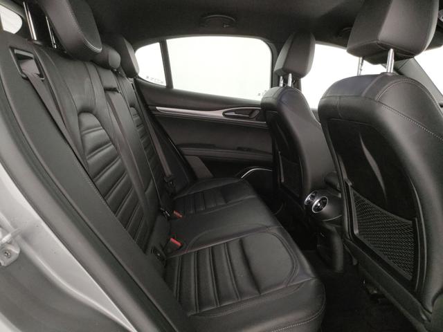 ALFA ROMEO Stelvio usata, con Volante in pelle