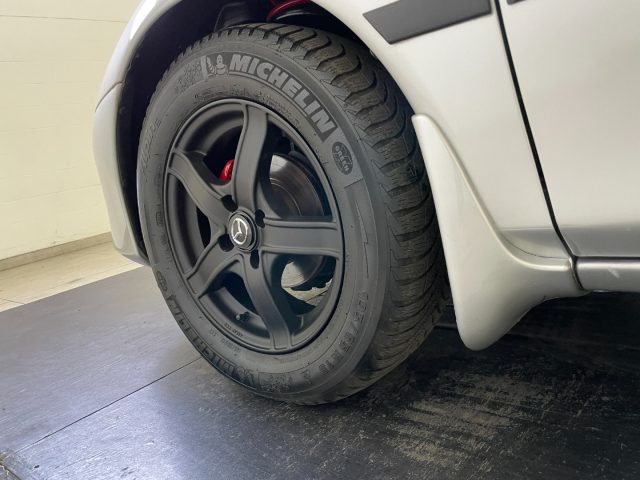 MAZDA 323 usata, con Specchietti laterali elettrici