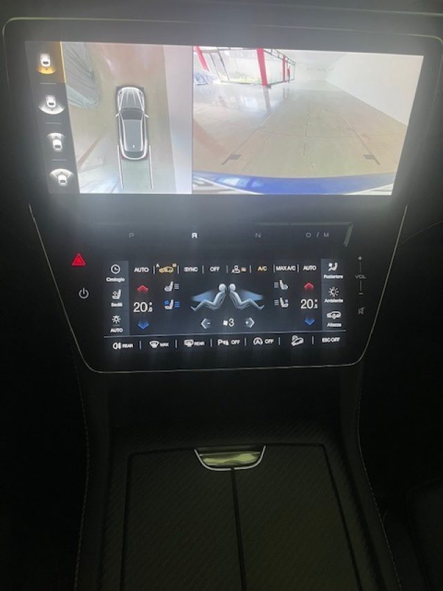 MASERATI Grecale usata, con Sensore di luce