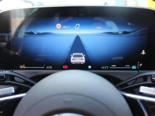 MERCEDES-BENZ E 220 usata, con Leve al volante