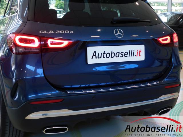 MERCEDES-BENZ GLA 220 usata, con MP3