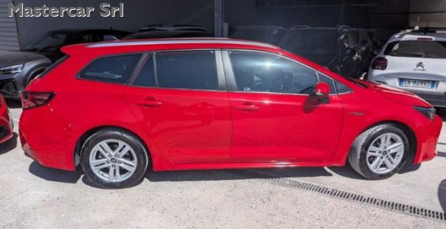 TOYOTA Corolla usata, con Autoradio