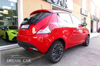 LANCIA Ypsilon usata, con Autoradio