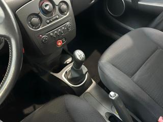 RENAULT Clio usata, con Lettore CD