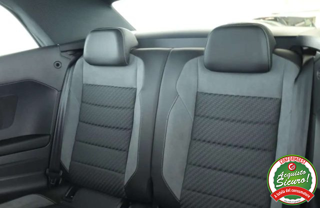 VOLKSWAGEN T-Roc usata, con Sedili riscaldati