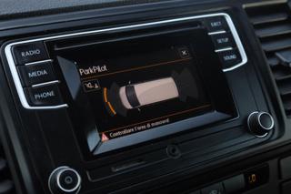 VOLKSWAGEN T6 usata, con Controllo automatico clima
