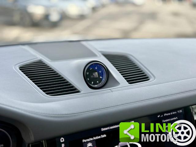 PORSCHE Cayenne usata, con Sistema di navigazione