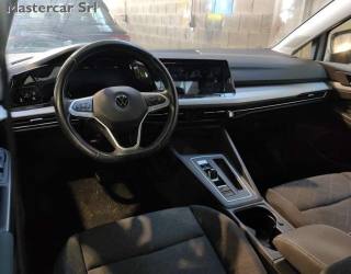 VOLKSWAGEN Golf Variant usata, con Autoradio