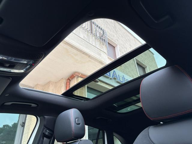 MERCEDES-BENZ GLA 200 usata, con Chiusura centralizzata