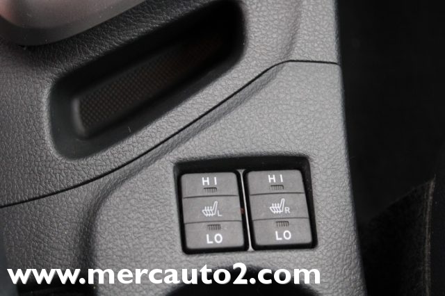 TOYOTA Auris usata, con Fendinebbia