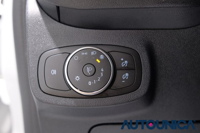 FORD Fiesta usata, con Bluetooth