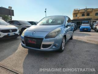 RENAULT Scenic usata, con Airbag
