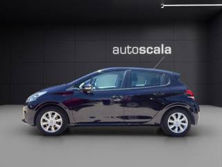 PEUGEOT 208 usata, con Airbag