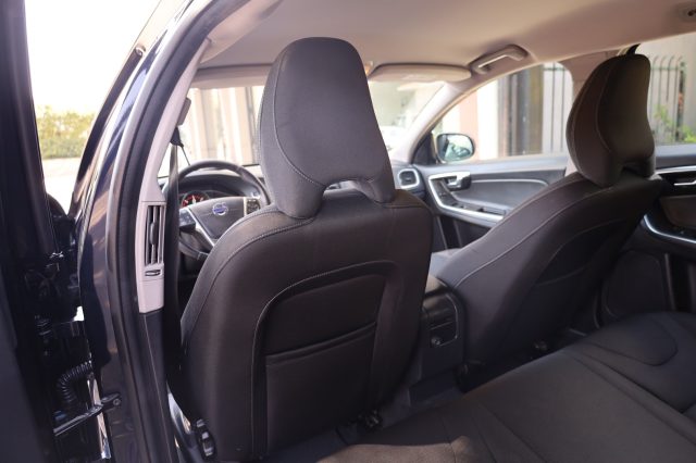 VOLVO V60 usata 89