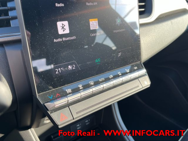 RENAULT Captur usata, con Touch screen